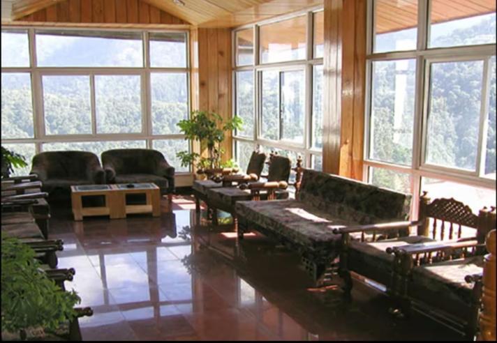 Deep Hotel Mussoorie Exteriör bild
