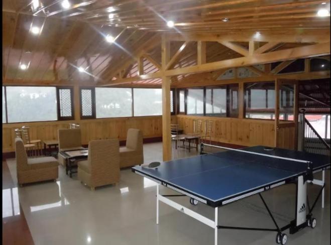 Deep Hotel Mussoorie Exteriör bild