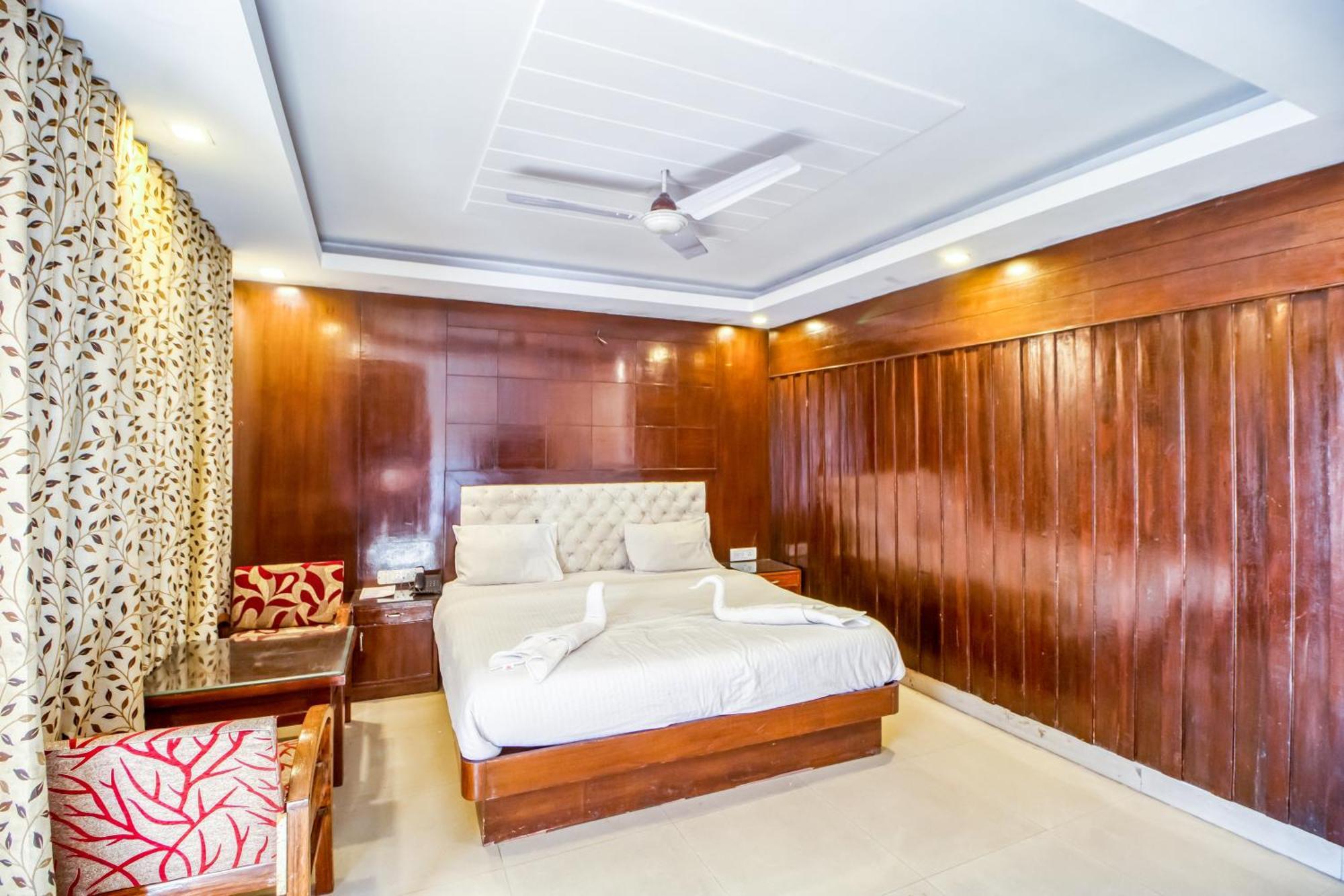 Deep Hotel Mussoorie Exteriör bild