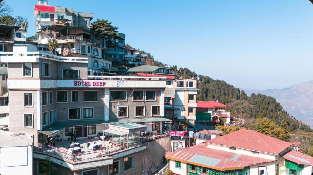 Deep Hotel Mussoorie Exteriör bild